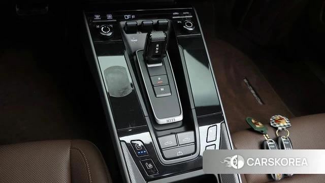 Porsche 911(992) id 3850840 из Кореи 19