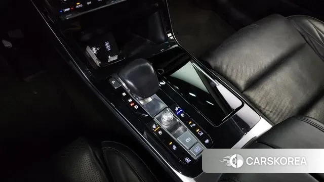 Kia K7 Premier Hybrid id 3546444 из Кореи 19