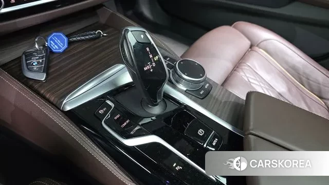 BMW 5 Series (G30) id 3530299 из Кореи 19