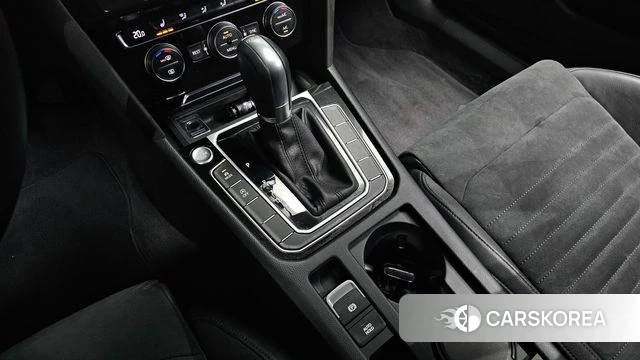 Volkswagen Passat GT (B8) id 4397704 из Кореи 32