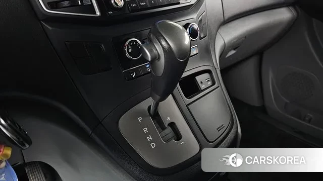 Hyundai The New Grand Starex id 3494393 из Кореи 19