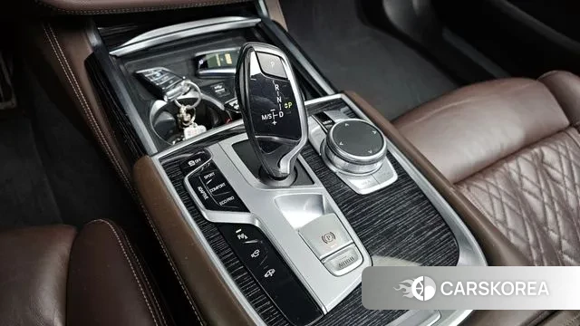 BMW 7 Series (G11) id 3702548 из Кореи 19