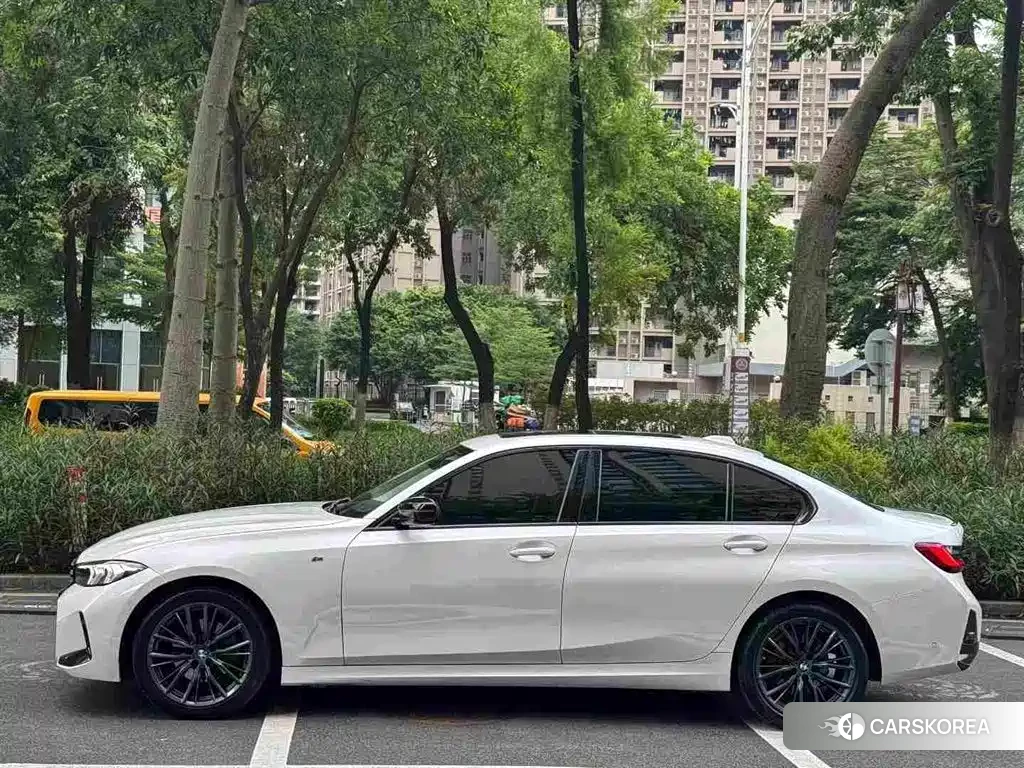 BMW 3 series id 4629770 из Китая 9