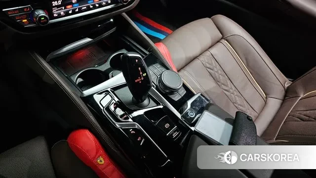 BMW 5 Series (G30) id 3394433 из Кореи 19