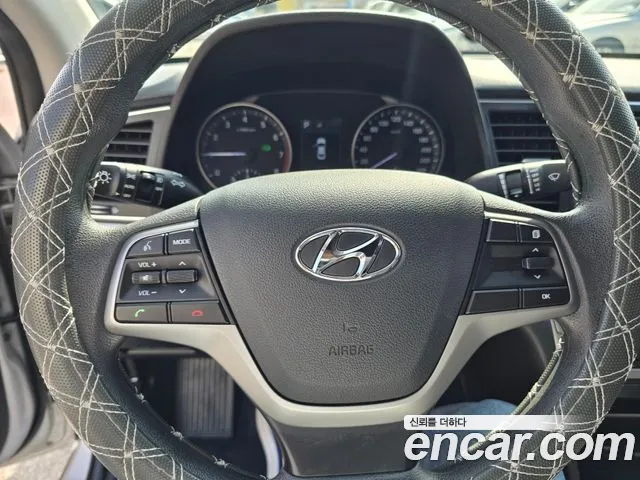 Hyundai Avante AD id 2835162 из Кореи 17