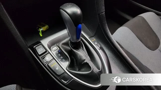 Hyundai Veloster (JS) id 3568672 из Кореи 19