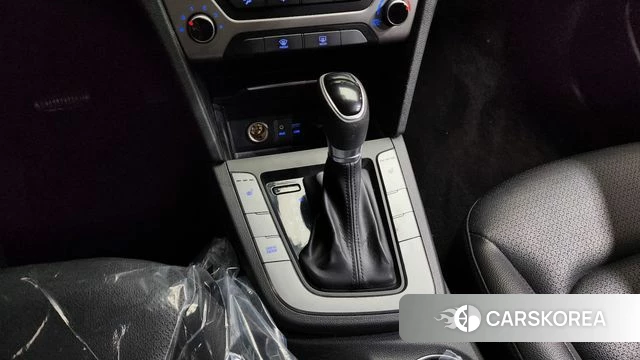 Hyundai Avante AD id 3846088 из Кореи 19