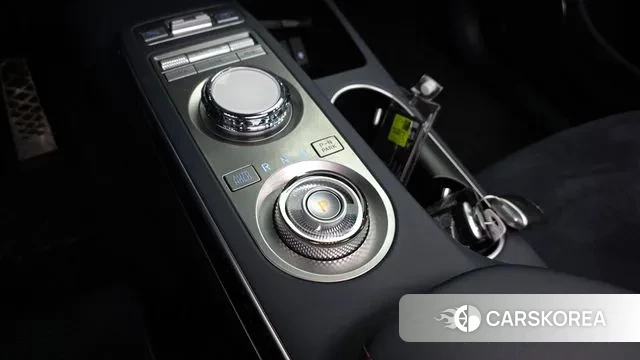 Genesis GV70 id 3525223 из Кореи 19