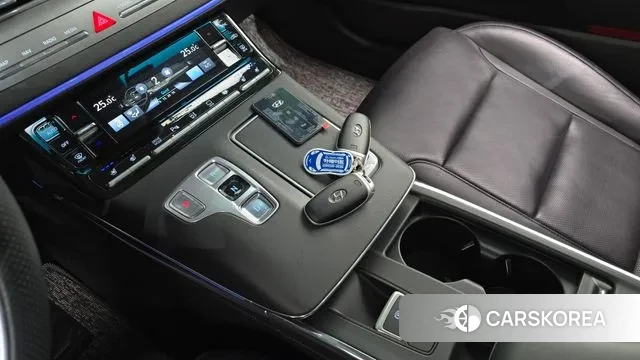 Hyundai The New Grandeur IG id 3449058 из Кореи 19