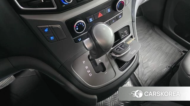 Hyundai The New Grand Starex id 3886295 из Кореи 19