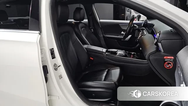 Mercedes-Benz A-Class W177 id 3561433 из Кореи 19