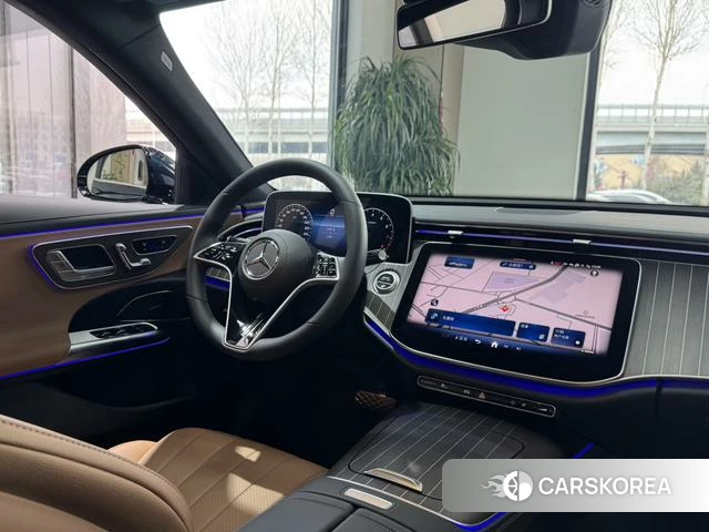 Mercedes-Benz E-class id 3907975 из Китая 21