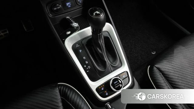 Hyundai Venue id 4632732 из Кореи 19
