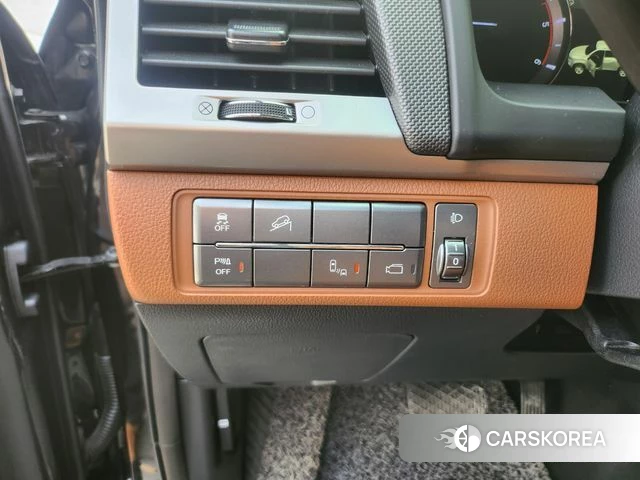 Ssangyong Rexton Sports id 3867335 из Кореи 18