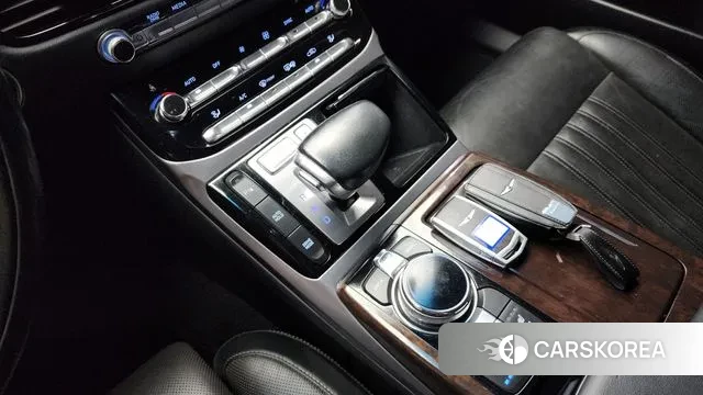 Genesis EQ900 id 3018855 из Кореи 19