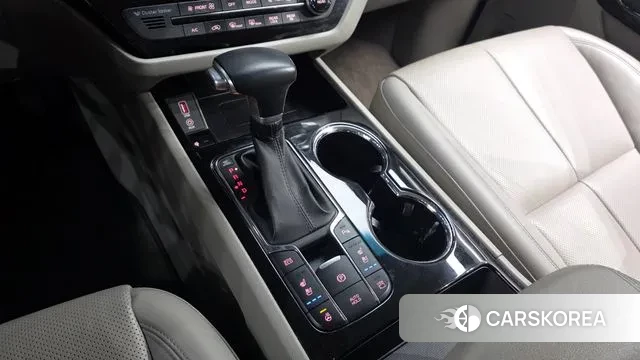 Kia The New Carnival id 3362845 из Кореи 19