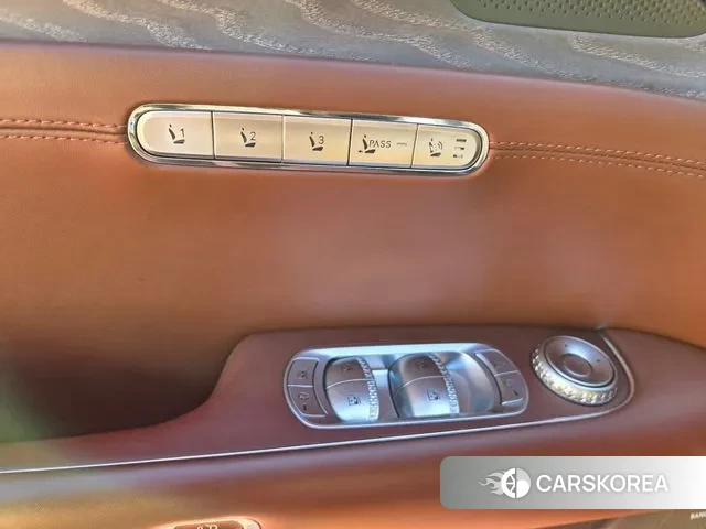 Genesis G90 (RS4) id 3399006 из Кореи 19