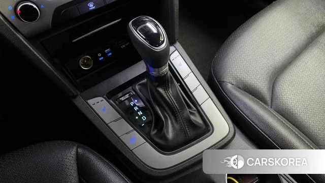 Hyundai Avante AD id 4356929 из Кореи 32