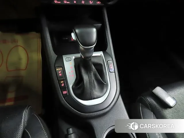 Kia Come New K3 id 3023956 из Кореи 19