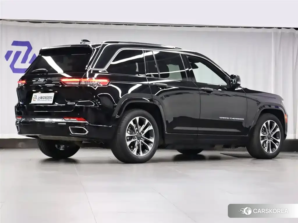 Jeep Grand Cherokee 4xe (imported) id 4577853 из Китая 32