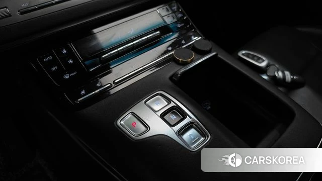Hyundai The New Grandeur IG Hybrid id 4918317 из Кореи 34