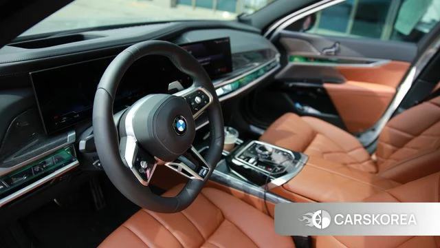 BMW 7 Series (G70) id 3933587 из Кореи 12