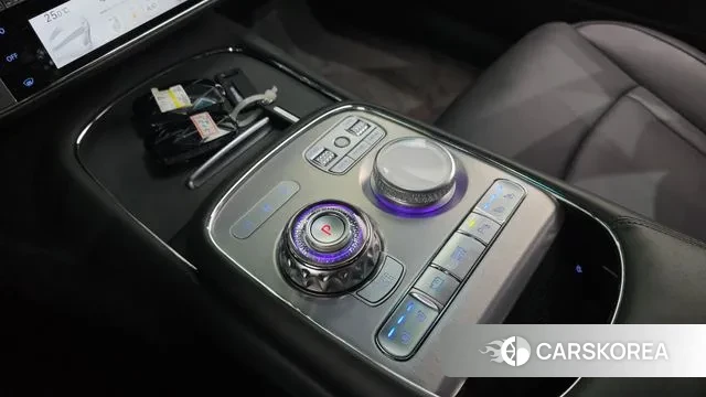 Genesis G90 (RS4) id 3690145 из Кореи 19