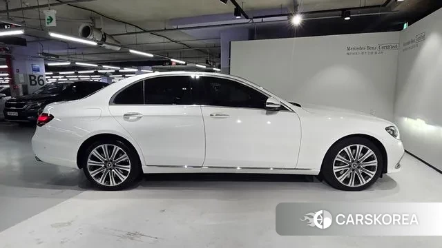 Mercedes-Benz E-Class W213 id 3509075 из Кореи 19