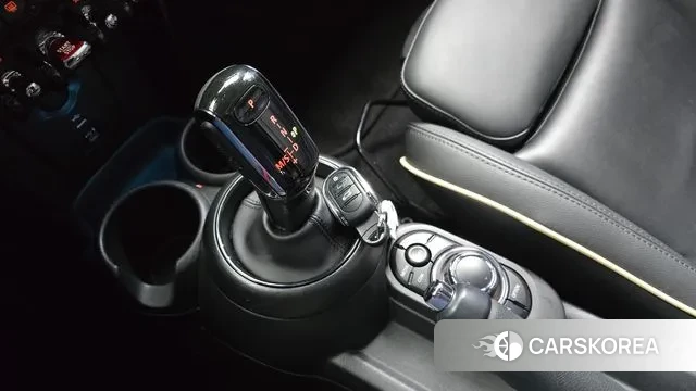 Mini Cooper id 3650231 из Кореи 19