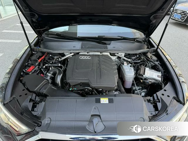 Audi A6L id 4275652 из Китая 15