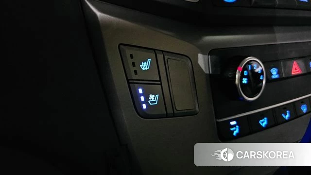 Hyundai The New Grand Starex id 4195997 из Кореи 30