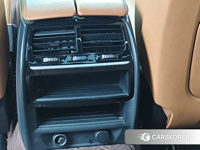 BMW 5 series id 4242237 из Китая 17