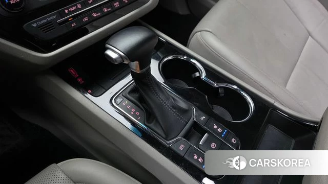 Kia The New Carnival id 4703199 из Кореи 31