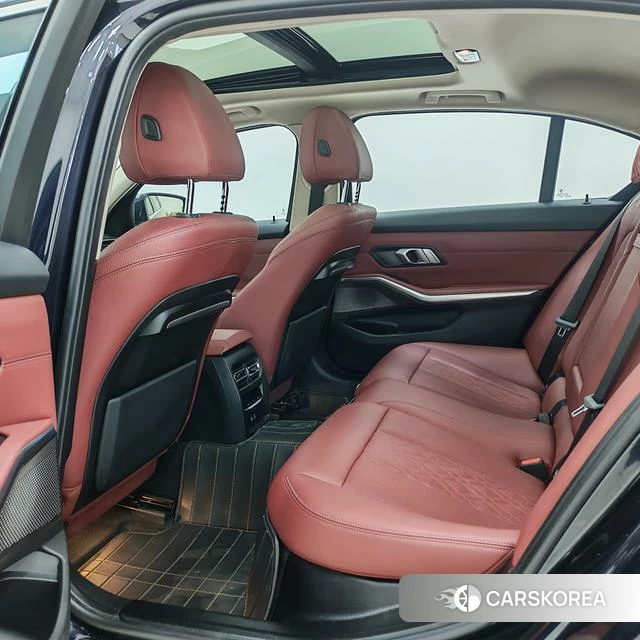 BMW 3 series id 4313695 из Китая 16