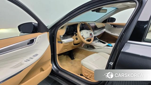 Hyundai The New Grandeur IG Hybrid id 4882133 из Кореи 34