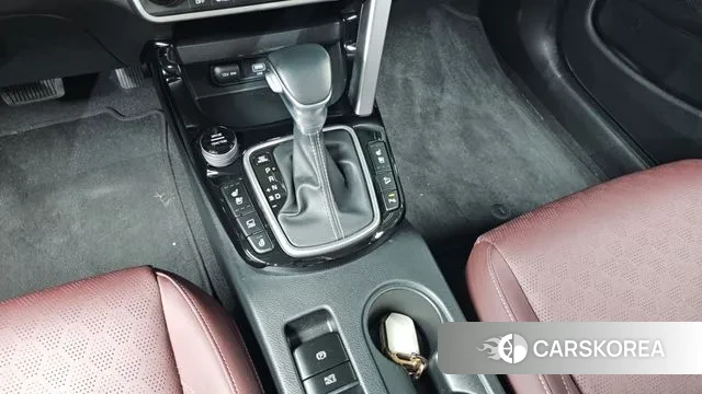 Kia Seltos id 3687209 из Кореи 19