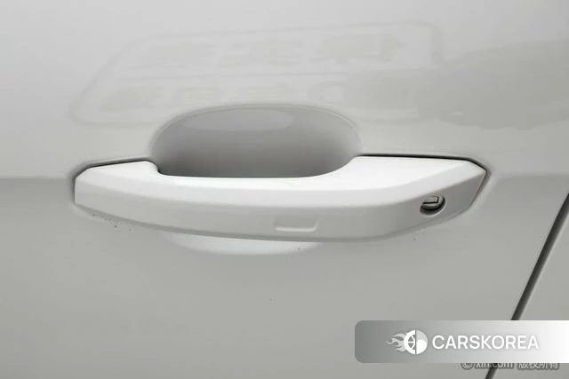 Audi A4L id 4334867 из Китая 23
