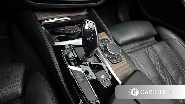 BMW 5 Series (G30) id 3460251 из Кореи 19