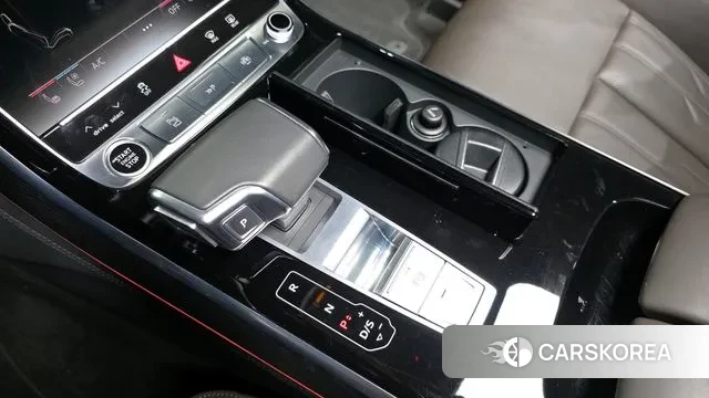 Audi A8 (D5) id 3509081 из Кореи 19