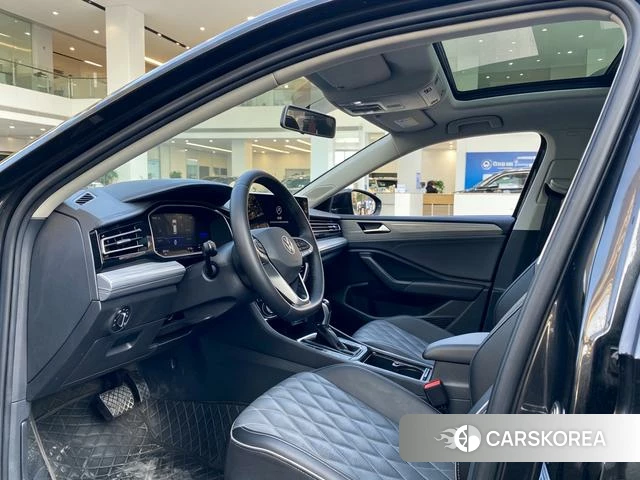 Volkswagen Sagitar id 4241460 из Китая 9