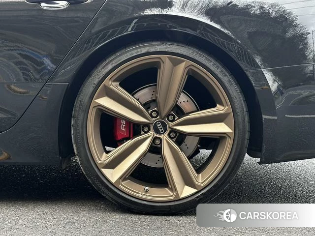 Audi RS 5 id 4261411 из Китая 17