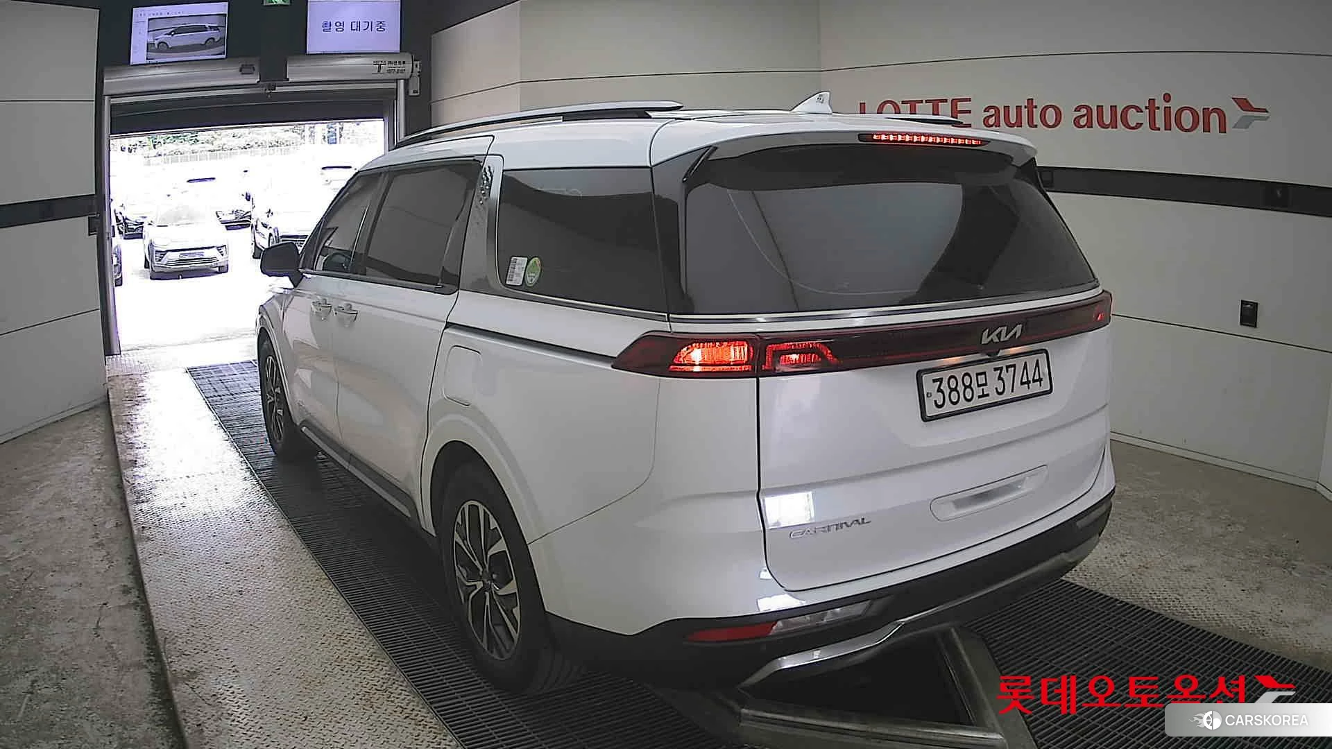 Kia Carnival id 4347368 из Кореи 35