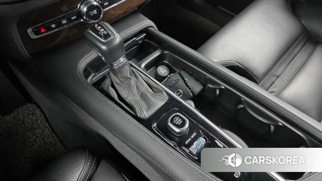 Volvo XC90 second Generation id 4020429 из Кореи 19