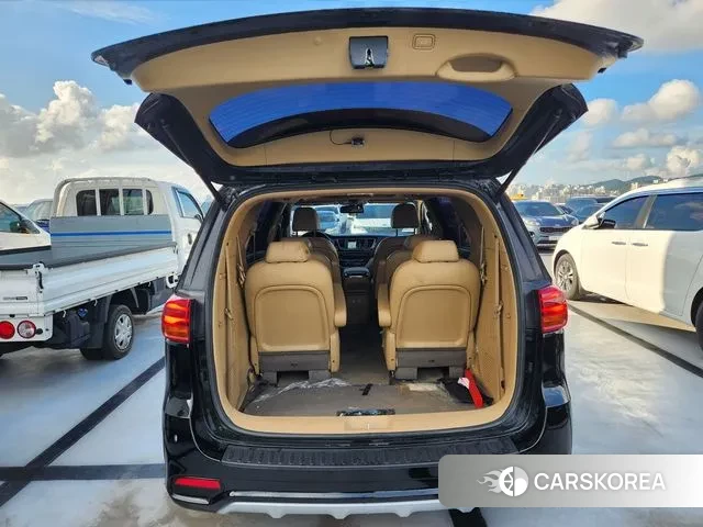 Kia The New Carnival id 2965847 из Кореи 19