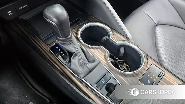 Toyota Camry (XV70) id 3627081 из Кореи 19