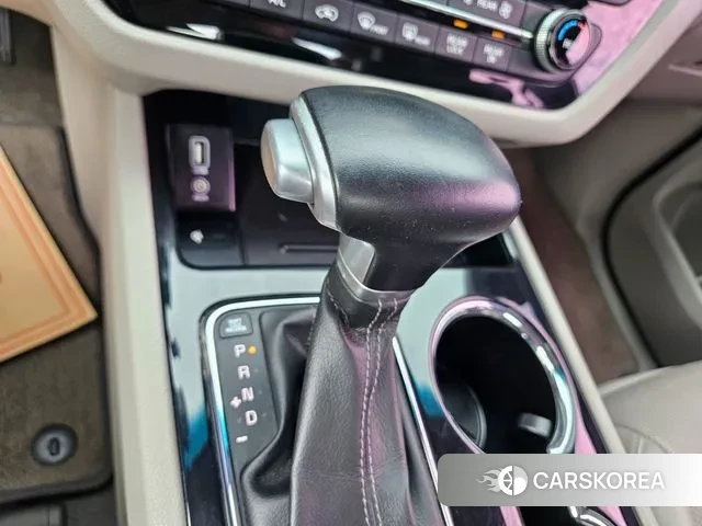 Kia The New Carnival id 3009156 из Кореи 19