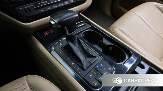 Kia All New Carnival id 3894308 из Кореи 19