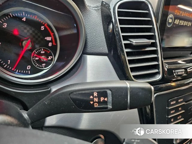 Mercedes-Benz GLE - Class W166 id 4345704 из Кореи 19