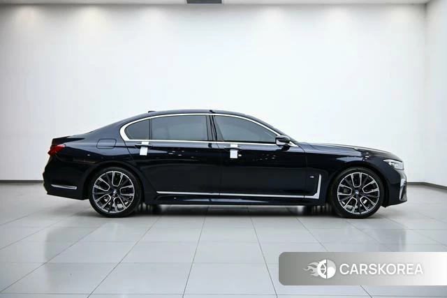 BMW 7 series id 4261143 из Китая 19