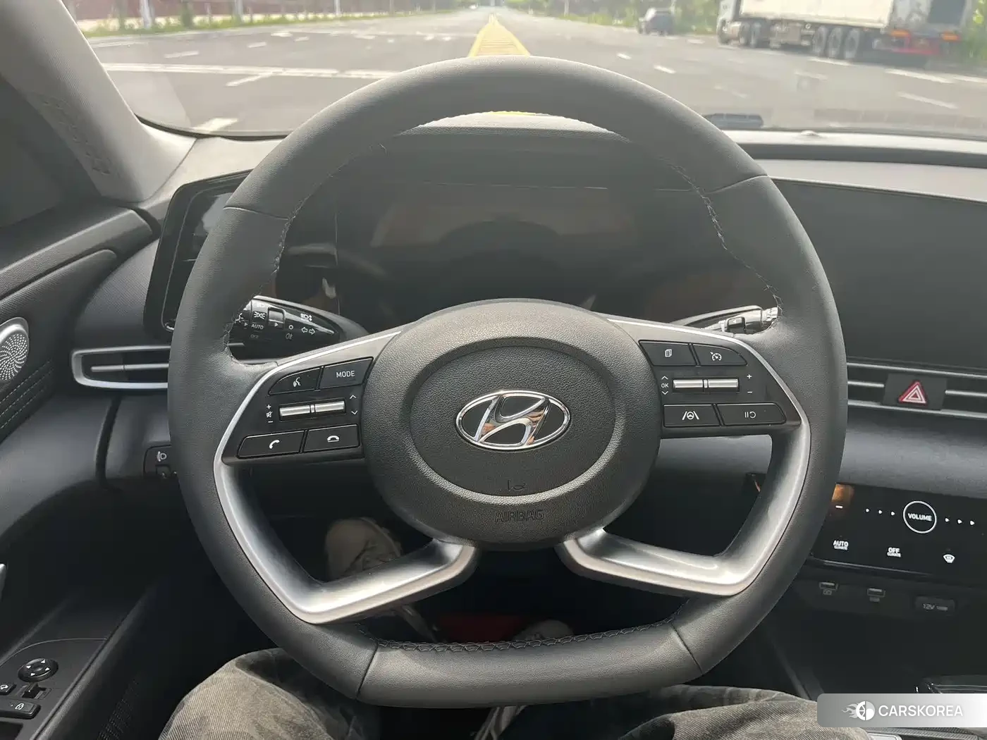 Hyundai Elantra id 4547473 из Китая 15